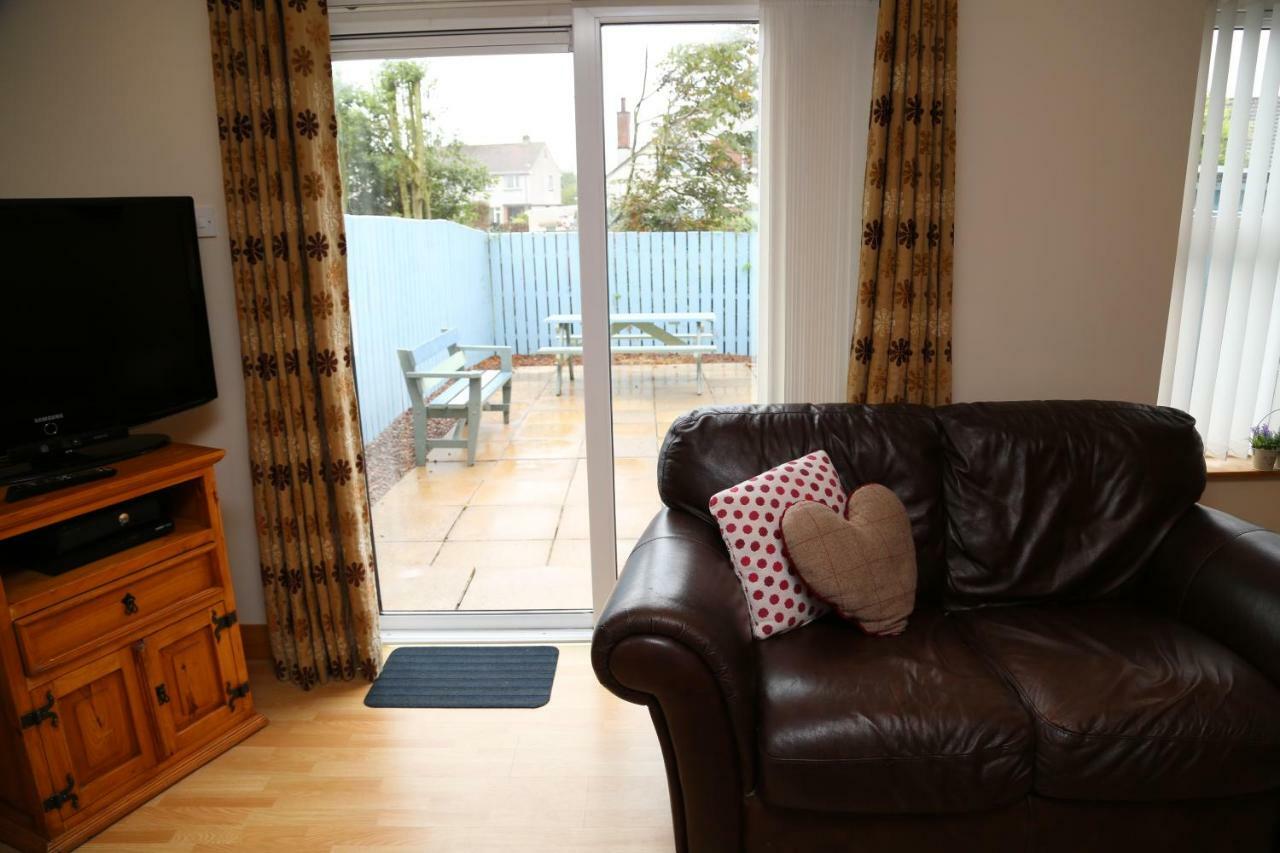 Sunny Seaside Getaway Villa Portstewart Exterior foto